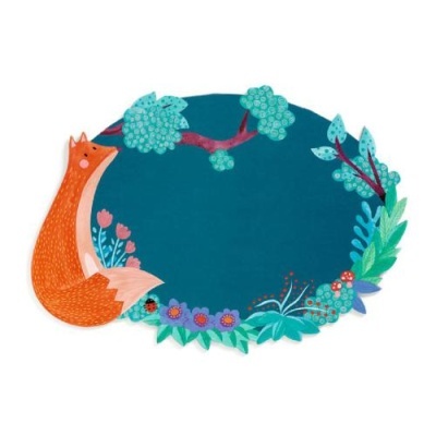 Ilustração colorida de raposa e moldura floral oval