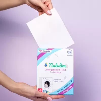 Caixa de detergente em tiras Natulim lavanda para 40 lavagens
