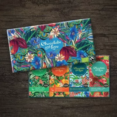 Barras de chocolate 'Chocolate and Love' com embalagens coloridas e temáticas de plantas