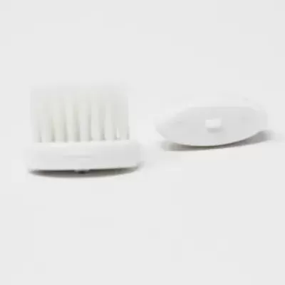 Escova de dentes pequena branca com cerdas brancas