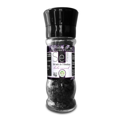 Moedor de sal preto e transparente com etiqueta preta e branca