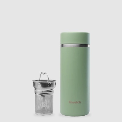 Garrafa térmica verde clara com coador de chá em aço inoxidável