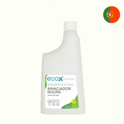 Frasco branco de amaciador de roupa Ecoxperience com tampa branca e rótulo verde