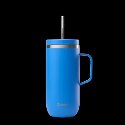 Caneca térmica azul com pega e palhinha inox