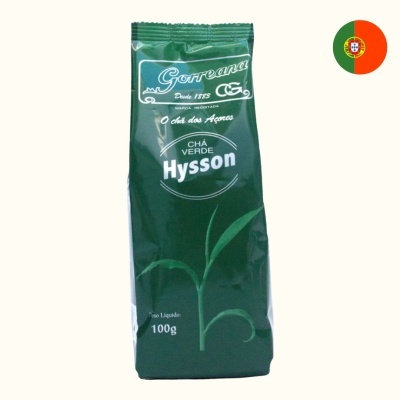 Embalagem verde de chá verde Hysson da marca Gorreana com texto e folhas estilizadas