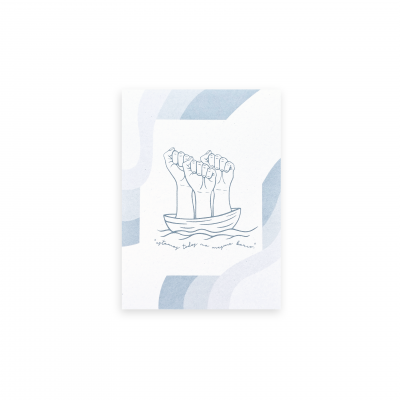 Cartaz com ilustração de três punhos levantados e frase manuscrita