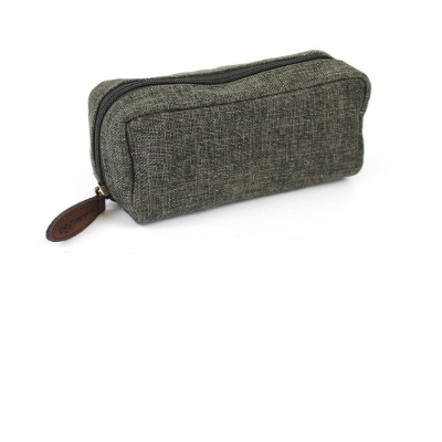 Estojo retangular cinza escuro com fecho de correr preto e puxador castanho