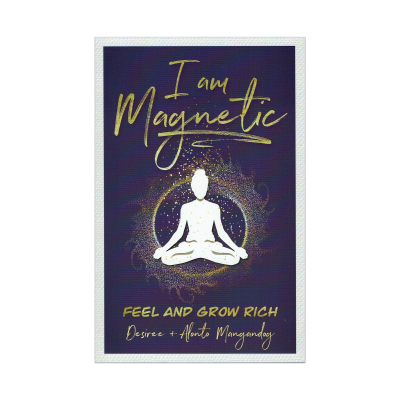 Cartaz azul escuro com texto dourado e figura humana a meditar