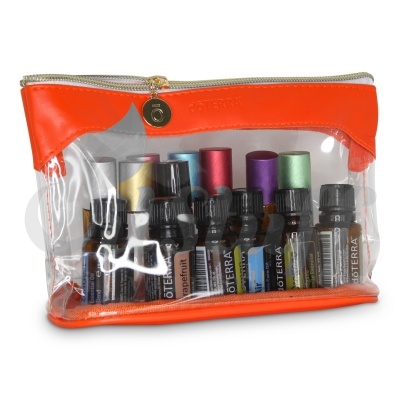 Bolsa transparente de viagem com óleos essenciais dōTERRA com fecho e base laranja
