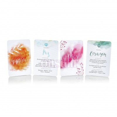 Cartas decorativas com fundo de aquarela e palavras inspiradoras em português.