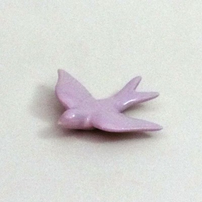 Pássaro decorativo cor de lilás em cerâmica