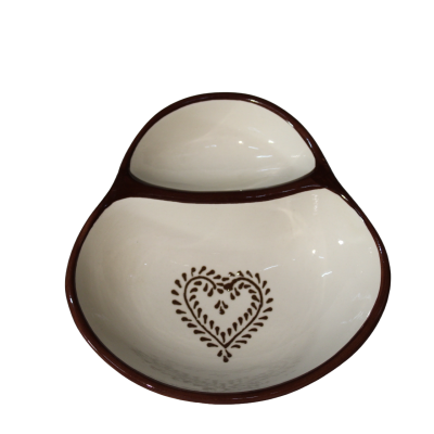 Prato cerâmico branco com castanho e decoração de coração