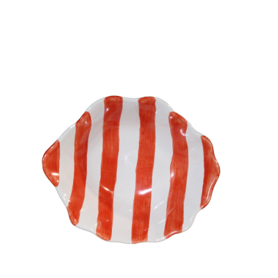 Prato cerâmico com riscas vermelhas e fundo branco