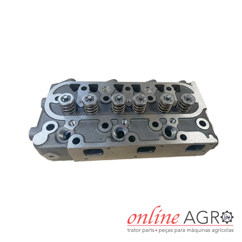 Cabeça de motor completa, Kubota, OAS990006CPT Cabeça de cilindro metálica cinza para motor, com molas, em fundo branco e logotipo online AGRO no canto inferior direito.
