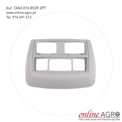 Peça branca com aberturas retangulares, referência OA0.014.8539.2PT, logo online AGRO