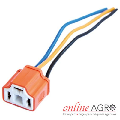 Conector elétrico laranja com fios azul, amarelo e preto