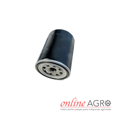 Filtro de óleo automóvel preto com base metálica prateada sobre fundo branco com logótipo online AGR