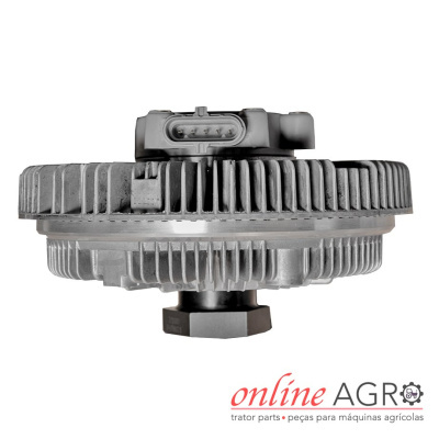 Ventoinha metálica para máquina agrícola com conector elétrico cinzenta