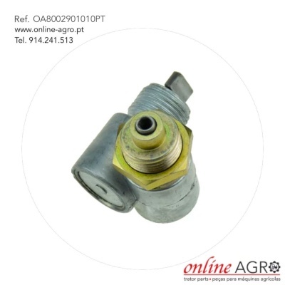 Peça metálica agrícola com porca dourada e rosca