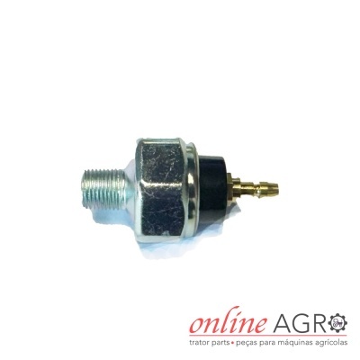 Sensor metálico para máquinas agrícolas com conector