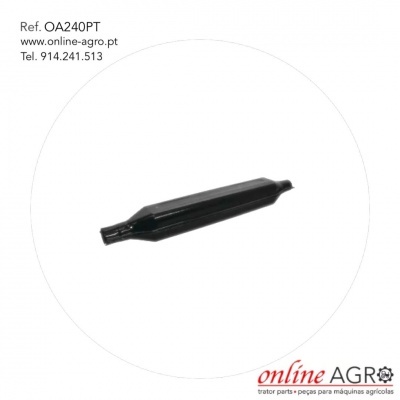 Peça metálica preta alongada em fundo branco com texto de referência e contato online AGRO