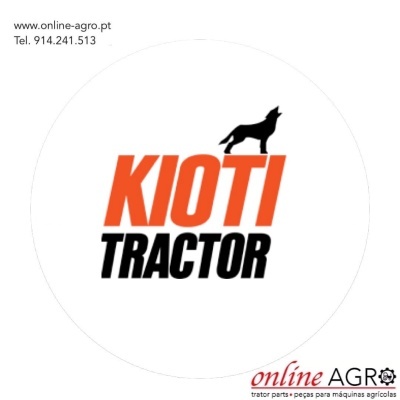 Logótipo KIOTI TRACTOR com lobo preto e texto de contacto online agro