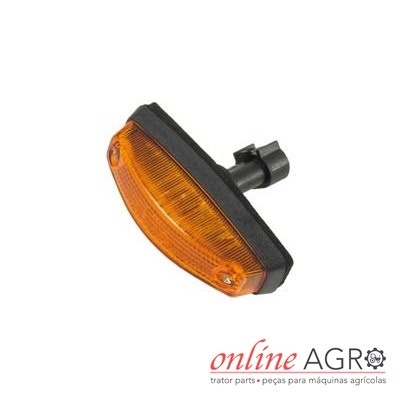 Sinalizador lateral para trator com lente laranja e base preta