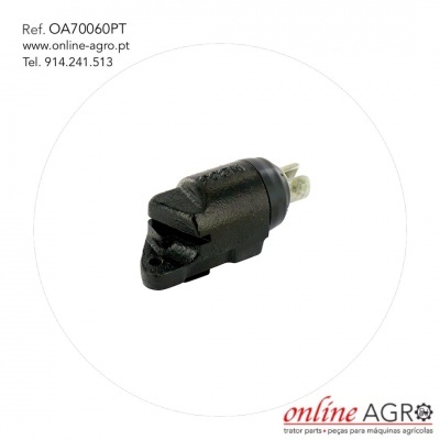 Peça preta para máquinas agrícolas com pontas metálicas