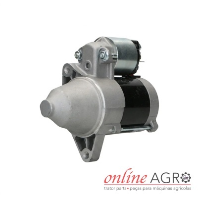 Motor de arranque metálico e preto, peça para máquinas agrícolas