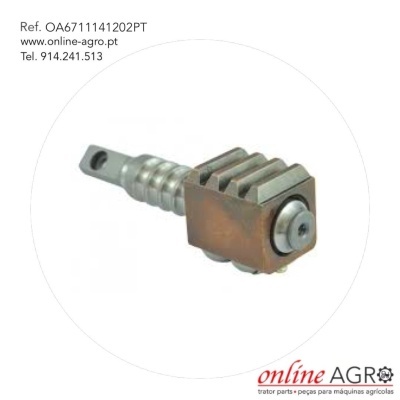 Peça metálica retangular para máquinas agrícolas sobre fundo branco com texto e logótipo