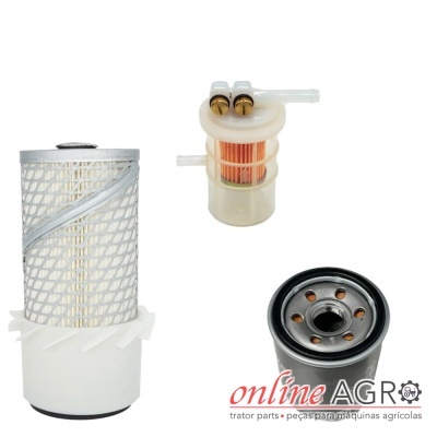 Filtros para máquinas agrícolas de vários tipos e materiais em fundo branco.