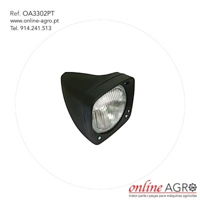 Farol triangular preto para máquinas agrícolas com lente transparente