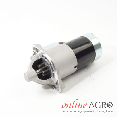 Motor de arranque para máquinas agrícolas com texto promocional ao fundo