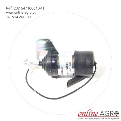 Peça mecânica preta com suporte metálico e etiqueta branca, fundo branco com texto de contacto e logótipo online AGRO