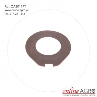 Arruela metálica escura com recorte, texto contacto e referência