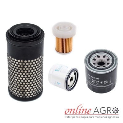 Filtros de óleo para máquinas agrícolas em fundo branco