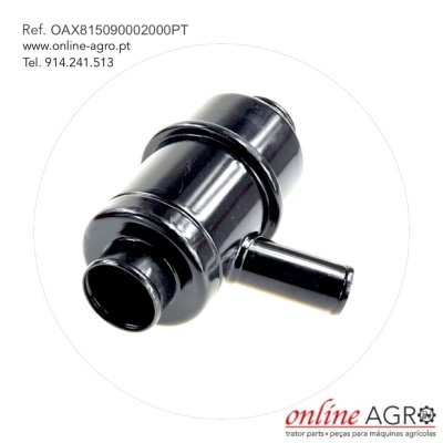 Peça mecânica preta metálica para máquinas agrícolas com referências e contactos visíveis