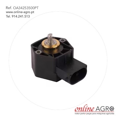 Componente eletrónico preto com peça metálica e texto de referência num fundo branco