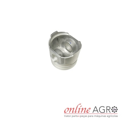 Pistão metálico prateado para motor com fundo branco e logotipo ONLINE AGRO