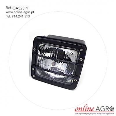 Farolete quadrado preto com grade metálica frontal e vidro texturizado para tratores