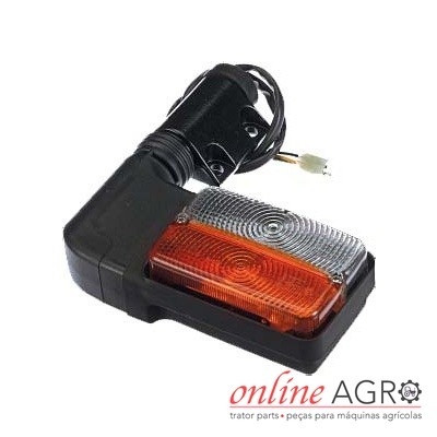 lanterna traseira máquina agrícola lente laranja transparente base preta cabo elétrico