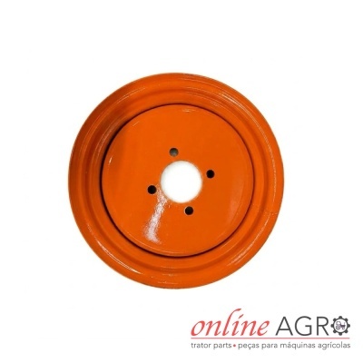 Disco metálico laranja com furos e logótipo online AGRO em fundo branco