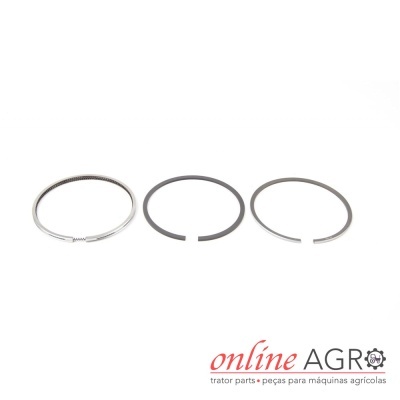 Três anéis metálicos de motor em fundo branco com logotipo online AGRO