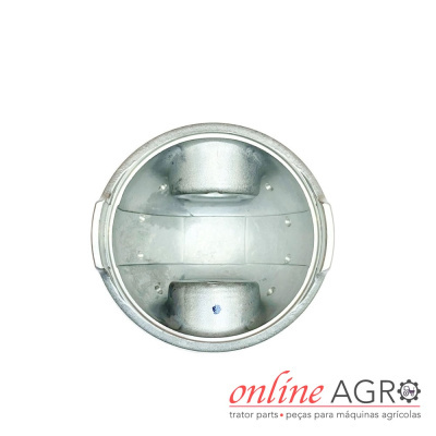 Pistão metálico para motor agrícola sobre fundo branco com logótipo online AGRO