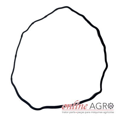 Junta preta de contorno irregular para tratores, vista em fundo branco com logótipo Online Agro.