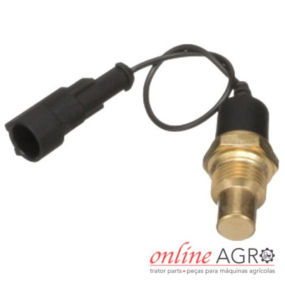 Sensor industrial com conector elétrico preto e corpo metálico dourado para maquinaria agrícola