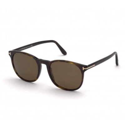 Óculos de sol castanhos com padrão leopardo e lentes castanhas em fundo branco