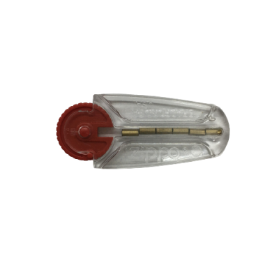 Depilador de pêlos facial transparente com parte vermelha e haste metálica