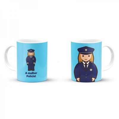 Canecas brancas com ilustração de polícia mulher em uniforme azul