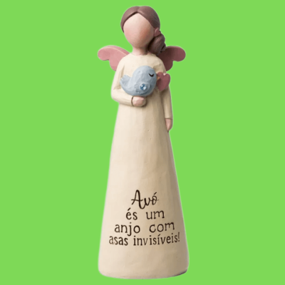 Estátua de anjo decorativo bege com asas rosa e pássaro azul, frase para avó, fundo verde